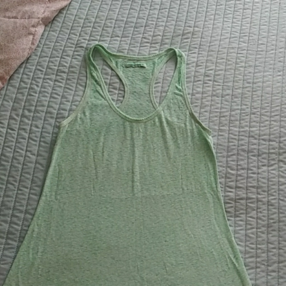 2 tank tops